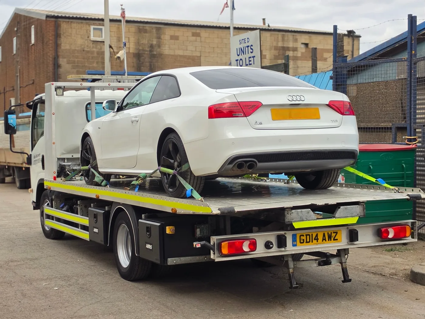 Audi on Atlas Recovery truck